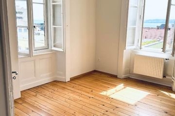 Magnifique appartement de 4.5 pièces entièrement rénové proche de la gare et du centre-ville de Neuchâtel