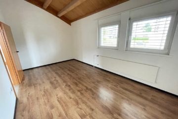 Appartement de 5 pièces en duplex avec balcon